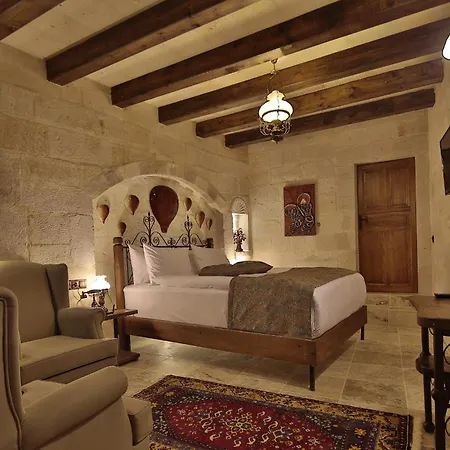 Aren Cave And Art Gallery Hotel