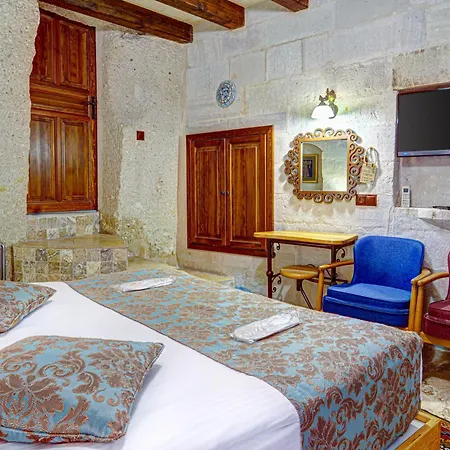 Aren Cave And Art Gallery Hotel 2*