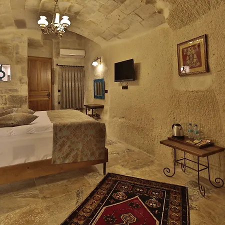 Aren Cave And Art Gallery Hotel 2*