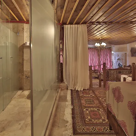 Hotel Aren Cave And Art Gallery Göreme