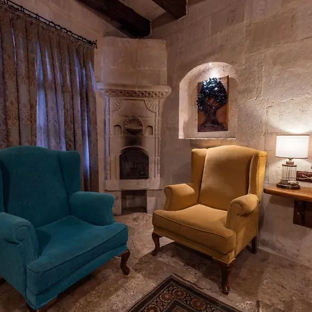 Aren Cave And Art Gallery Hotel