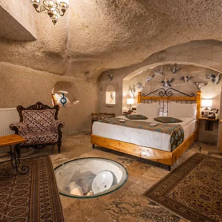 Aren Cave And Art Gallery Hotel