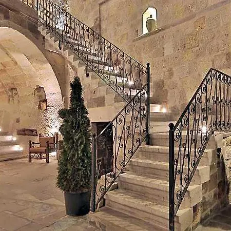 Aren Cave And Art Gallery Отель 2*