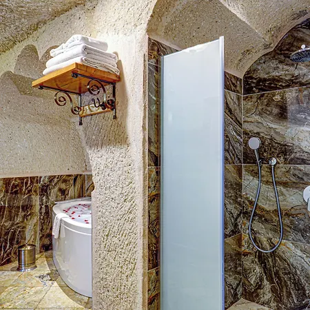 Aren Cave And Art Gallery מלון גורמה