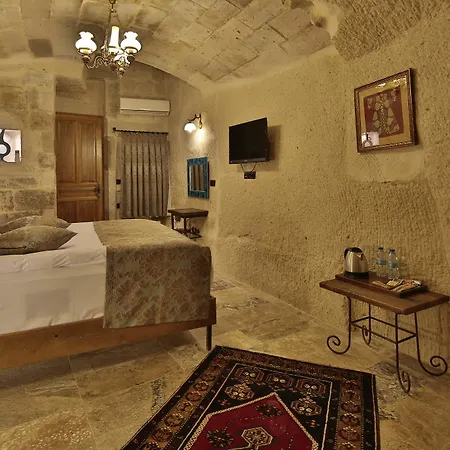 Aren Cave And Art Gallery מלון גורמה