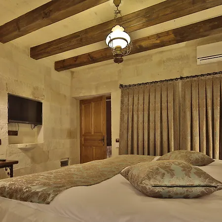 Aren Cave And Art Gallery Hotel 2*