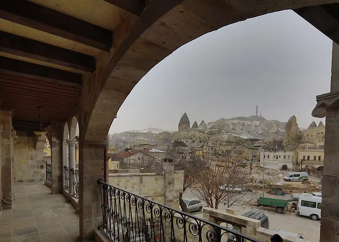 Hotel Aren Cave And Art Gallery 2*