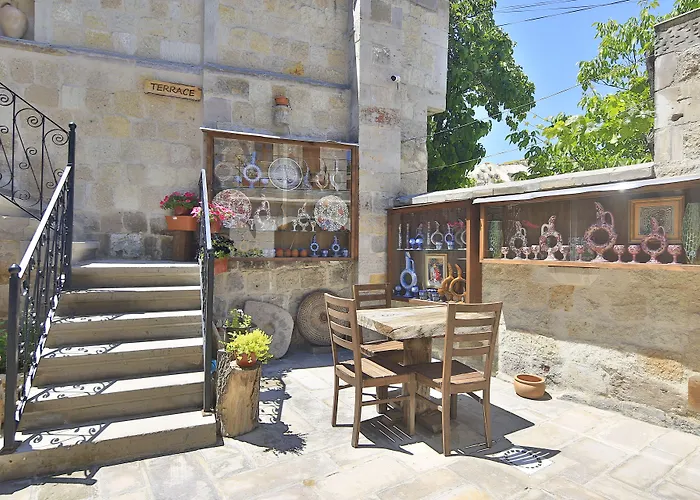 Aren Cave And Art Gallery Otel 2*