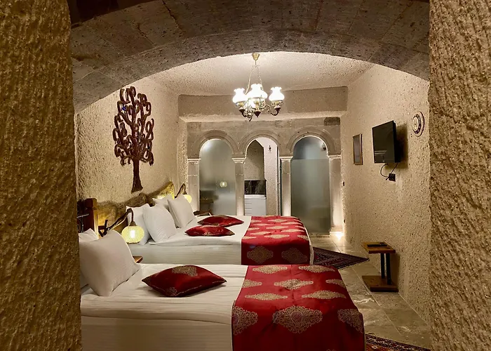 Aren Cave And Art Gallery Hotel