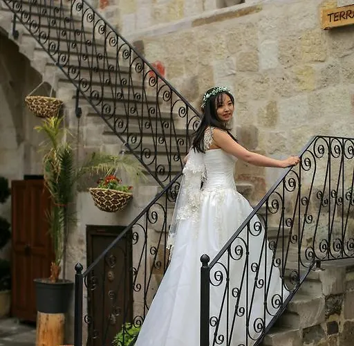 Aren Cave And Art Gallery Goreme