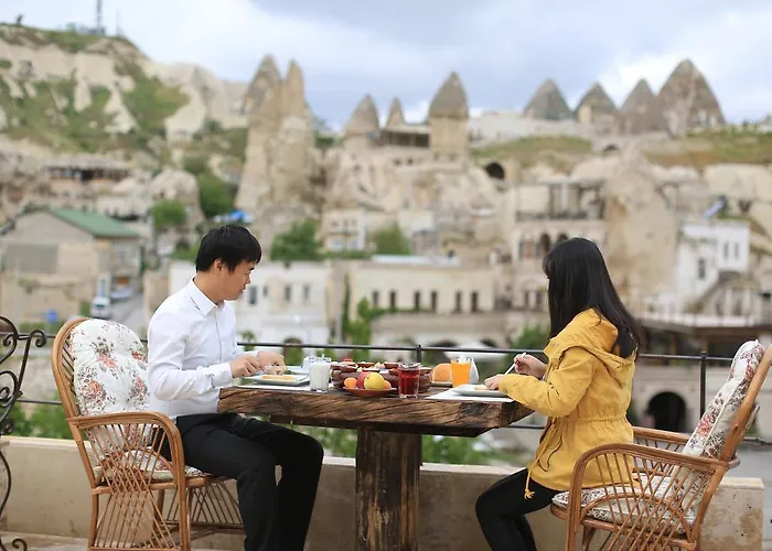 Aren Cave And Art Gallery Hotel